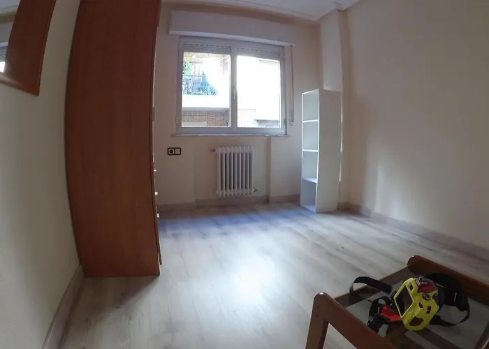 Nunez De Balboa * Salamanca