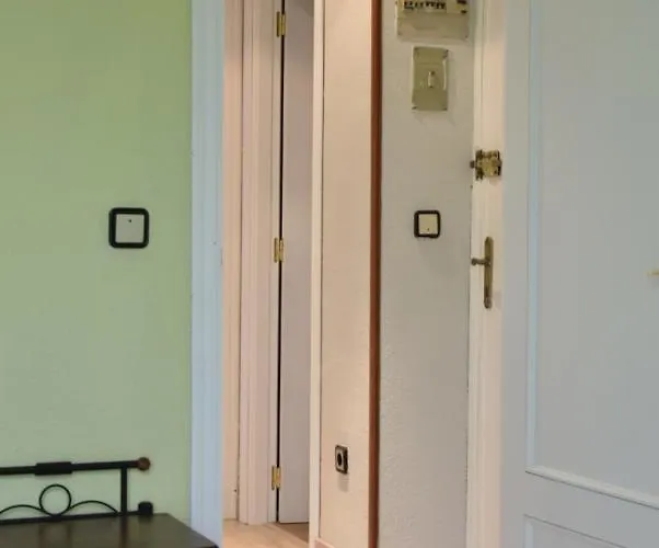 Nunez De Balboa Hotel *