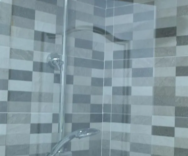 Nunez De Balboa Hotel *